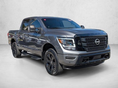 2023 Nissan Titan 4x2 Crew Cab SV