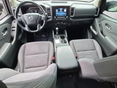 2024 Nissan Frontier Crew Cab 4x2 SV