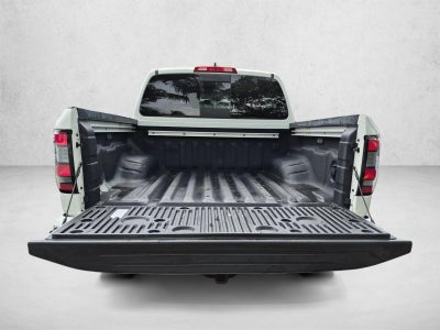 2024 Nissan Frontier Crew Cab 4x2 SV