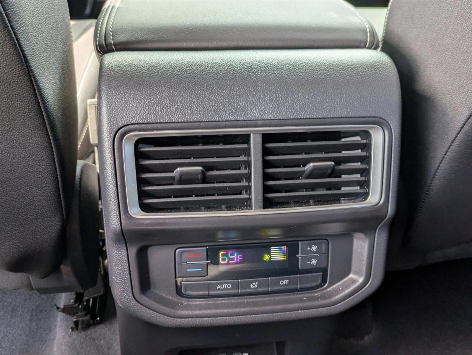 2025 Volkswagen Atlas 2.0T SE FWD