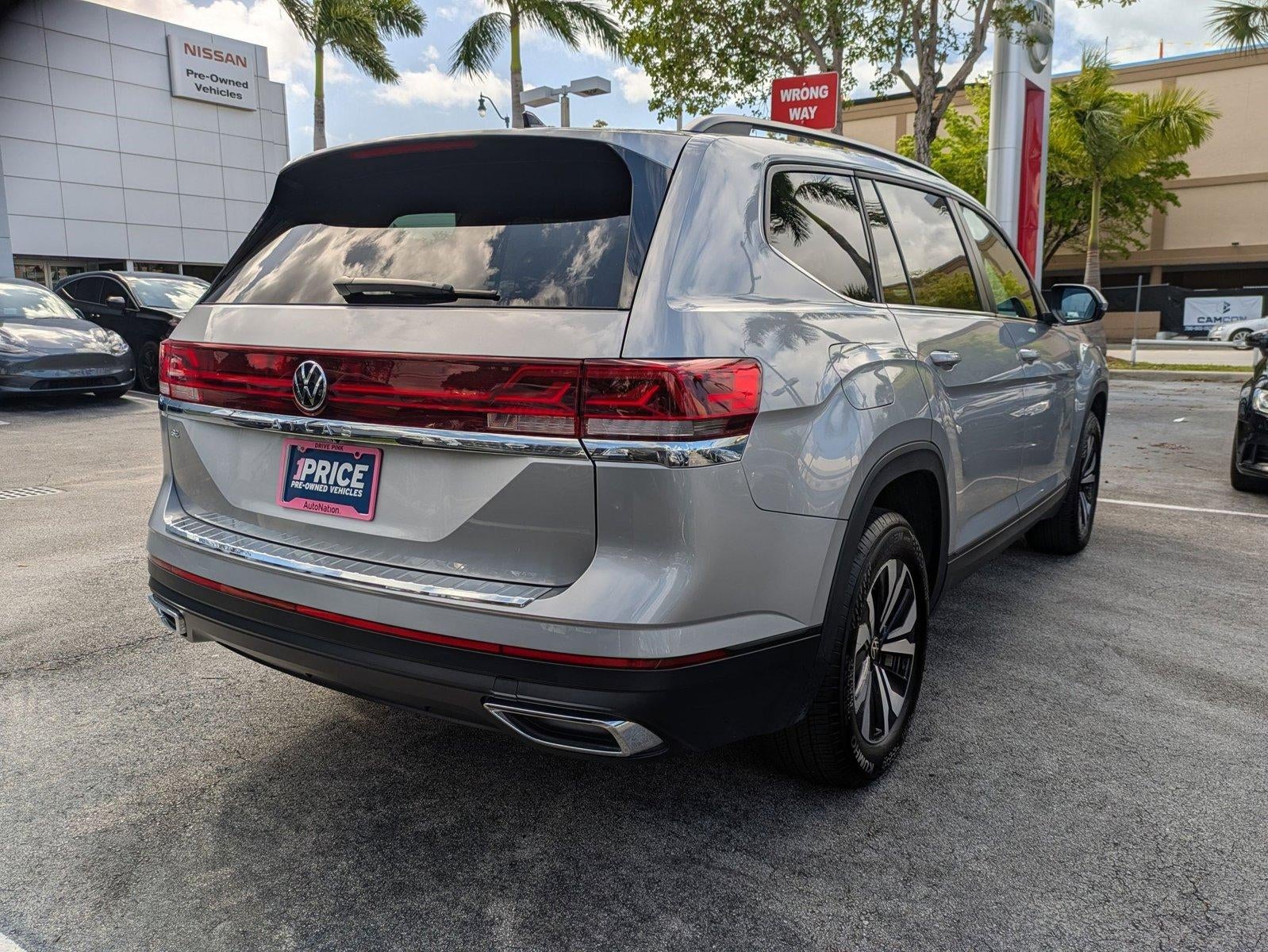 2025 Volkswagen Atlas 2.0T SE FWD
