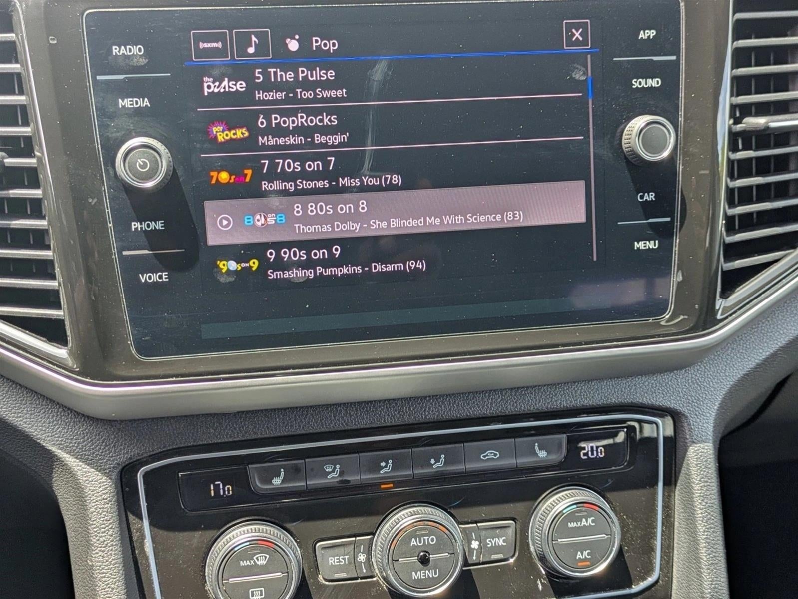 2022 Volkswagen Atlas 3.6L V6 SE w/Technology FWD