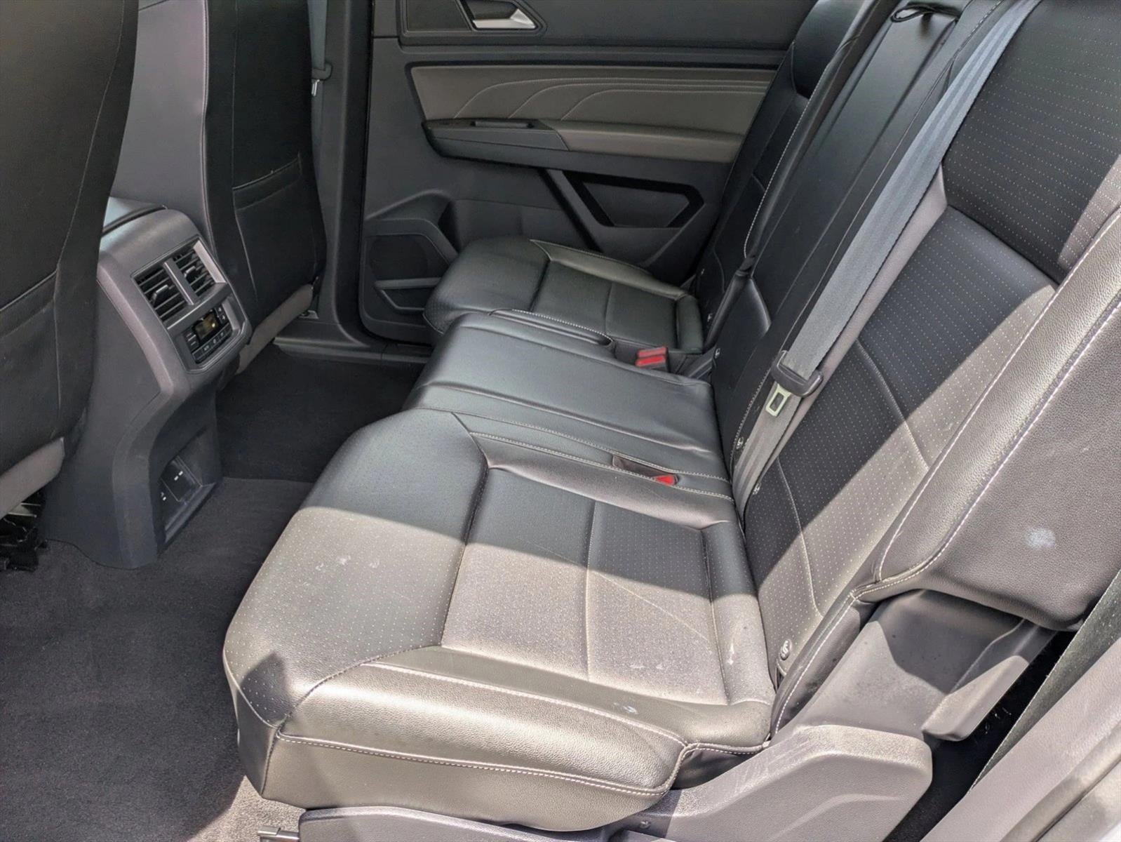 2022 Volkswagen Atlas 3.6L V6 SE w/Technology FWD
