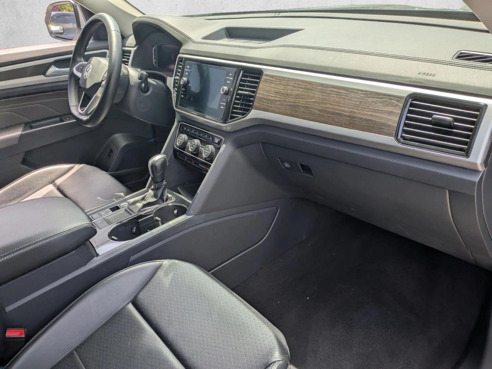 2022 Volkswagen Atlas 3.6L V6 SE w/Technology FWD