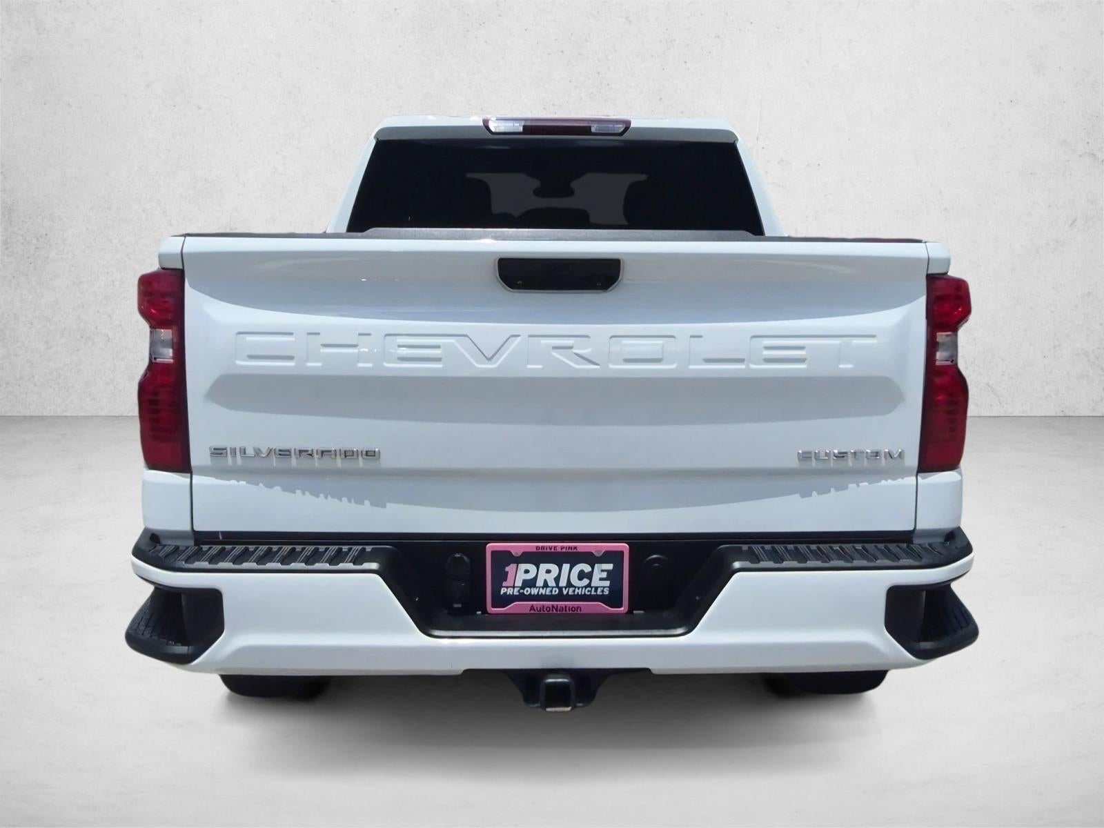 2023 Chevrolet Silverado 1500 Crew Cab Short Box 2-Wheel Drive Custom
