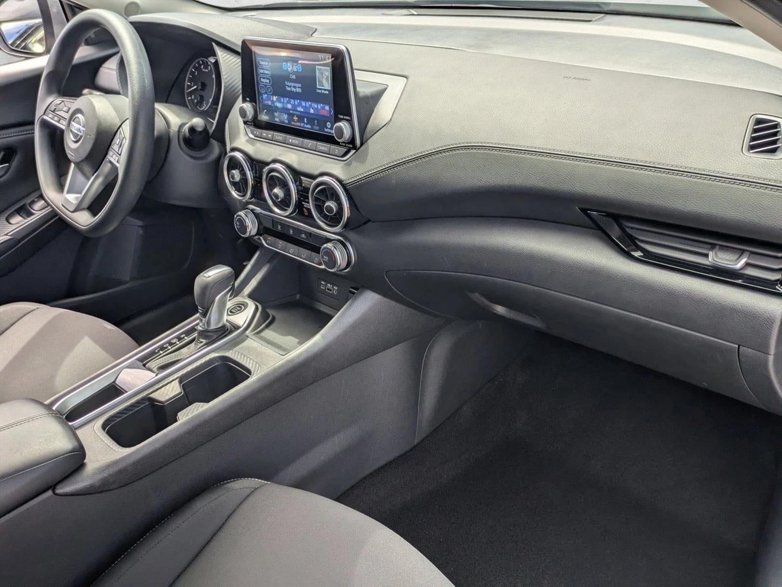 2023 Nissan Sentra SV CVT