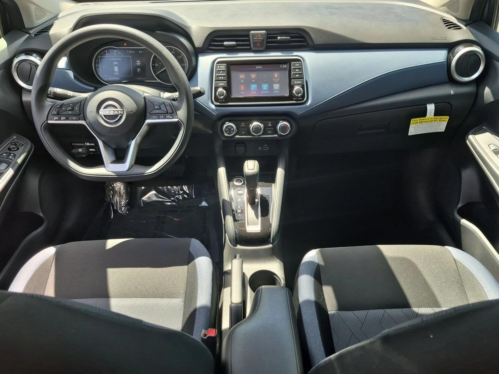 2025 Nissan Versa SV CVT