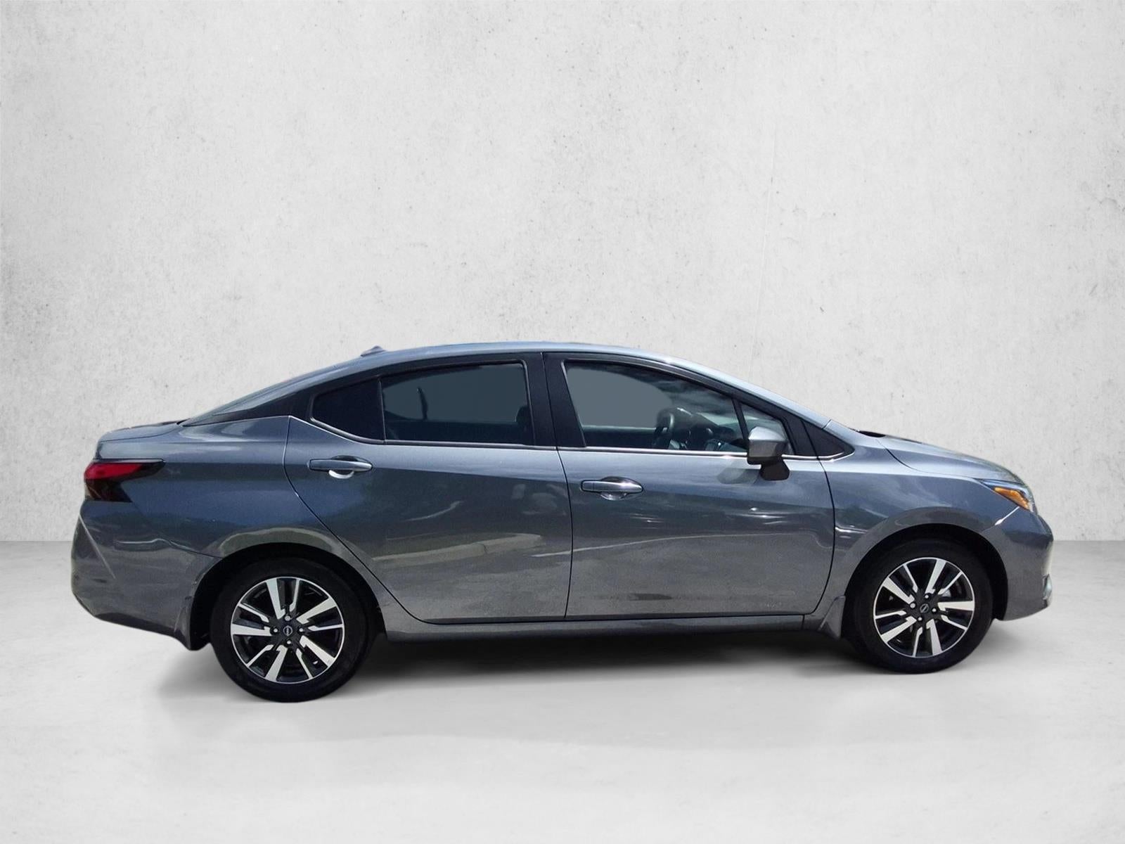 2025 Nissan Versa SV CVT