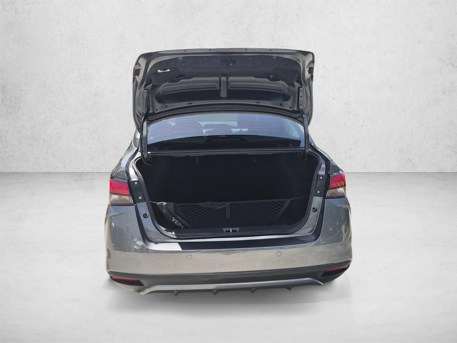 2025 Nissan Versa SV CVT