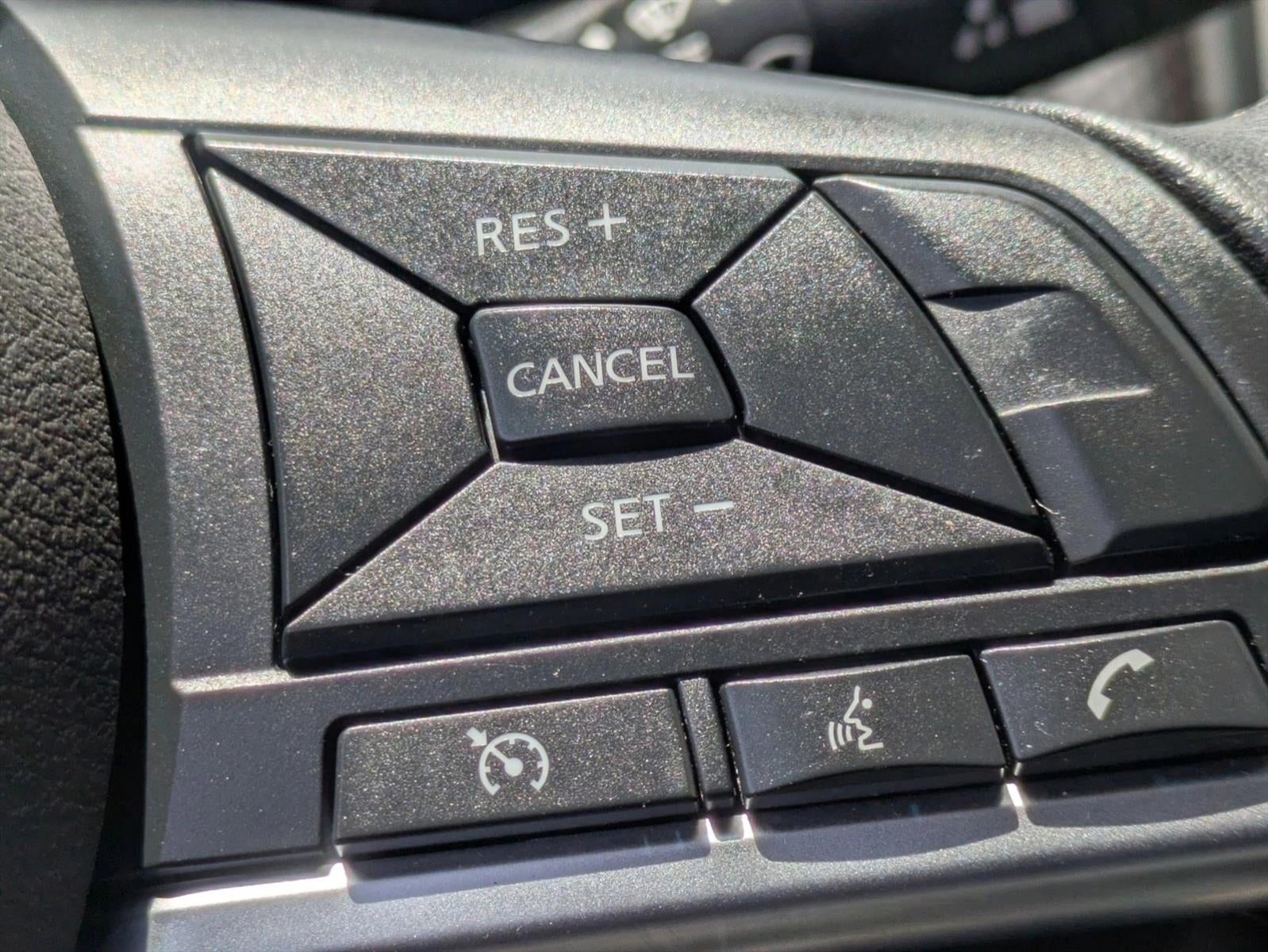 2020 Nissan Kicks SV FWD