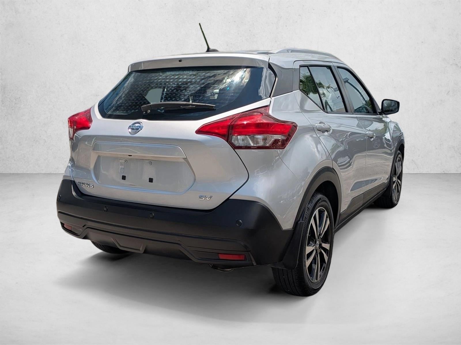 2020 Nissan Kicks SV FWD
