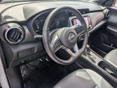 2023 Nissan Kicks SR FWD