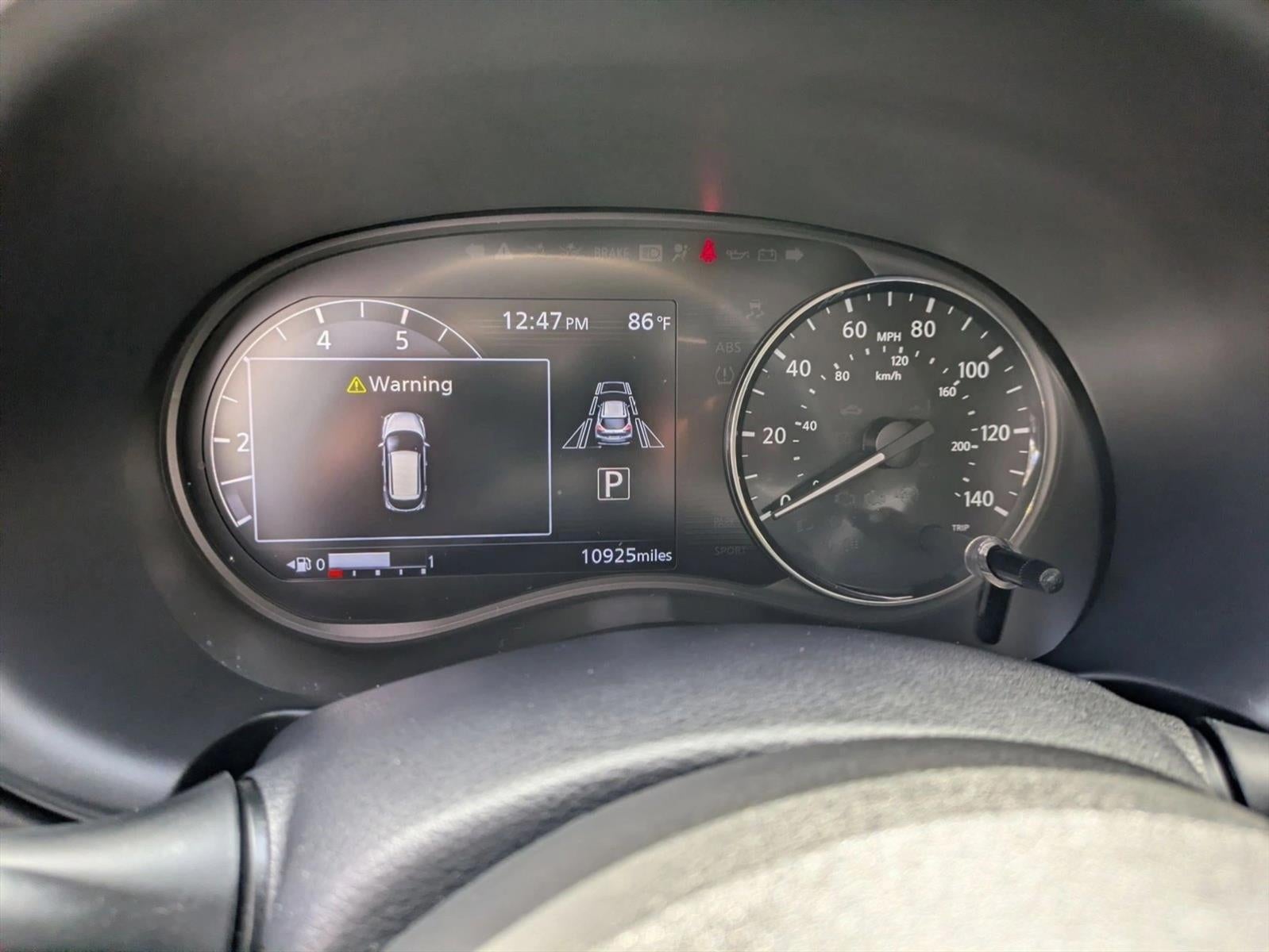 2023 Nissan Kicks SR FWD