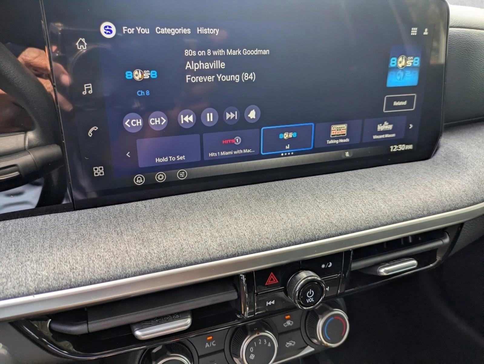 2026 Nissan Kicks S FWD