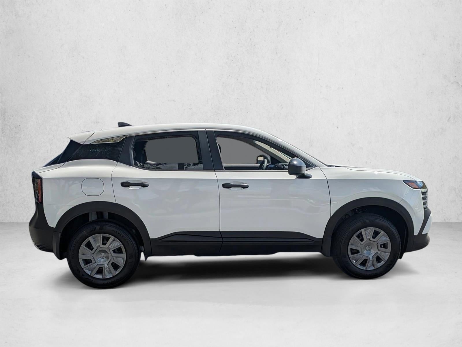 2026 Nissan Kicks S FWD