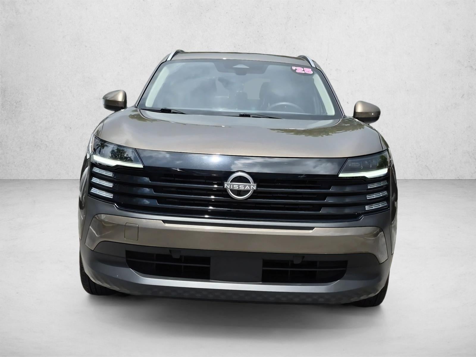 2025 Nissan Kicks SV FWD