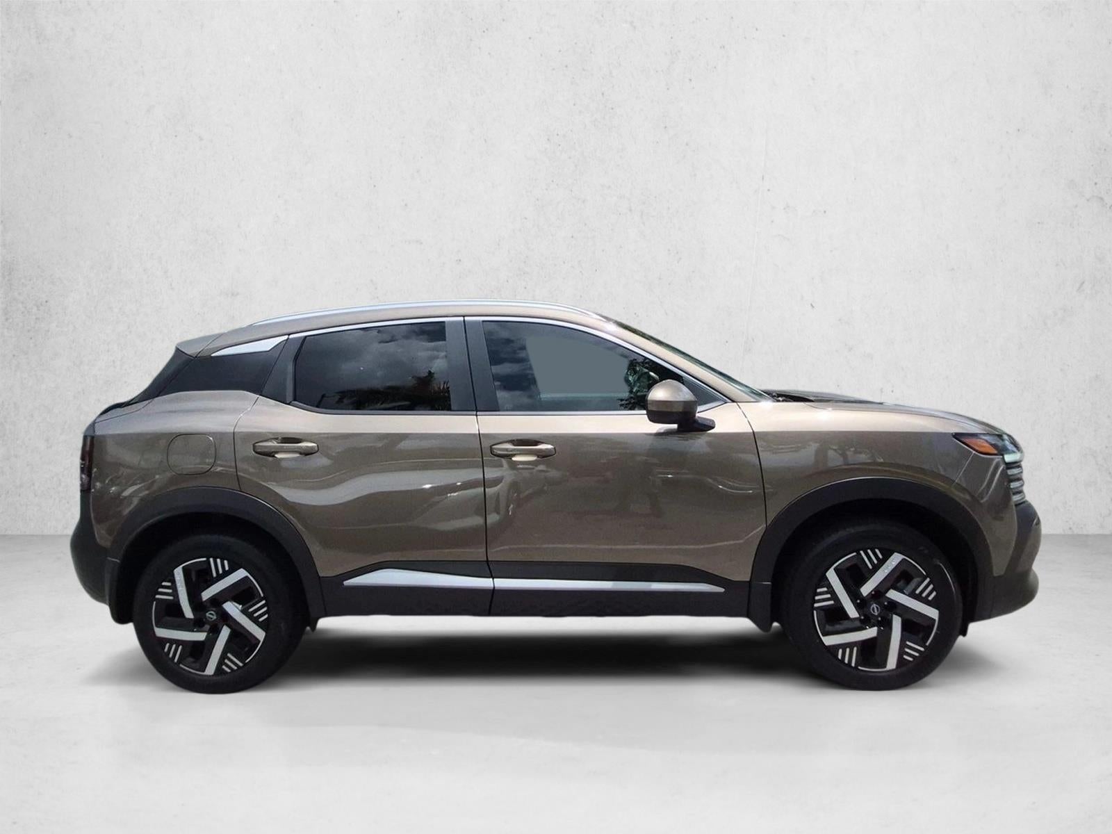 2025 Nissan Kicks SV FWD