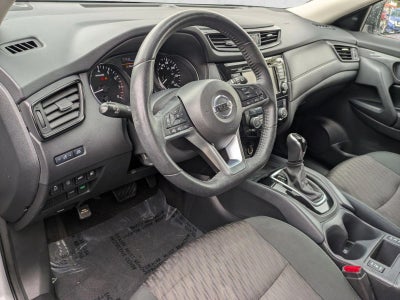 2020 Nissan Rogue FWD SV