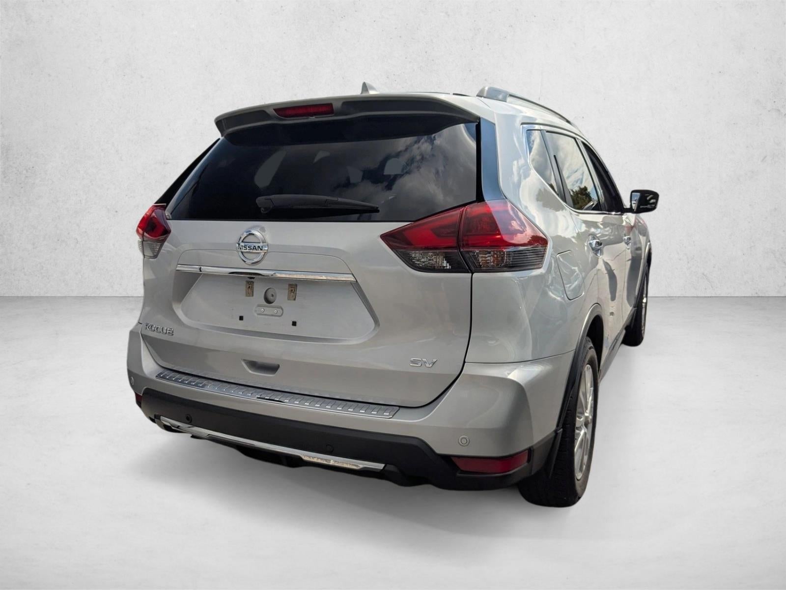 2020 Nissan Rogue FWD SV