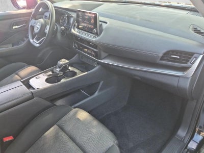 2024 Nissan Rogue FWD SV