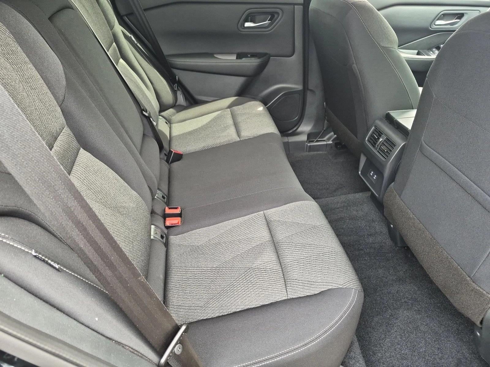 2026 Nissan Rogue FWD SV *Ltd Avail*