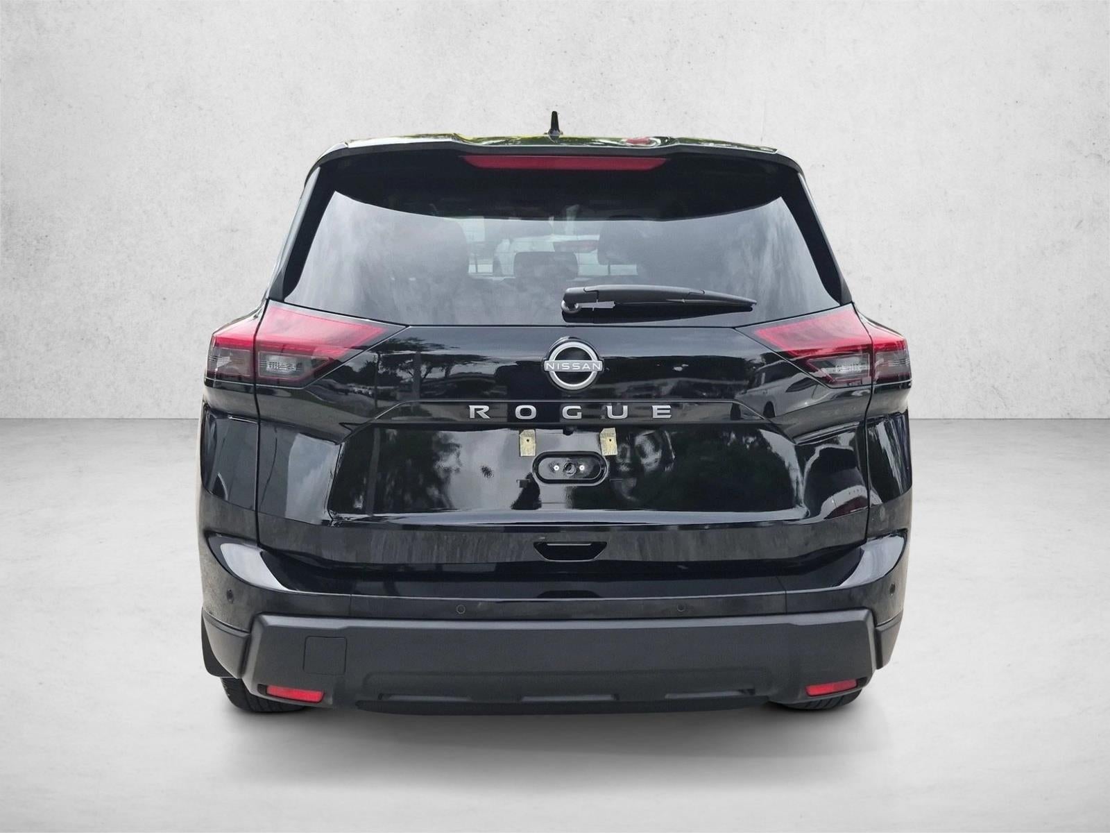 2026 Nissan Rogue FWD SV *Ltd Avail*