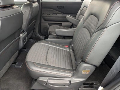 2024 Nissan Pathfinder Rock Creek 4WD