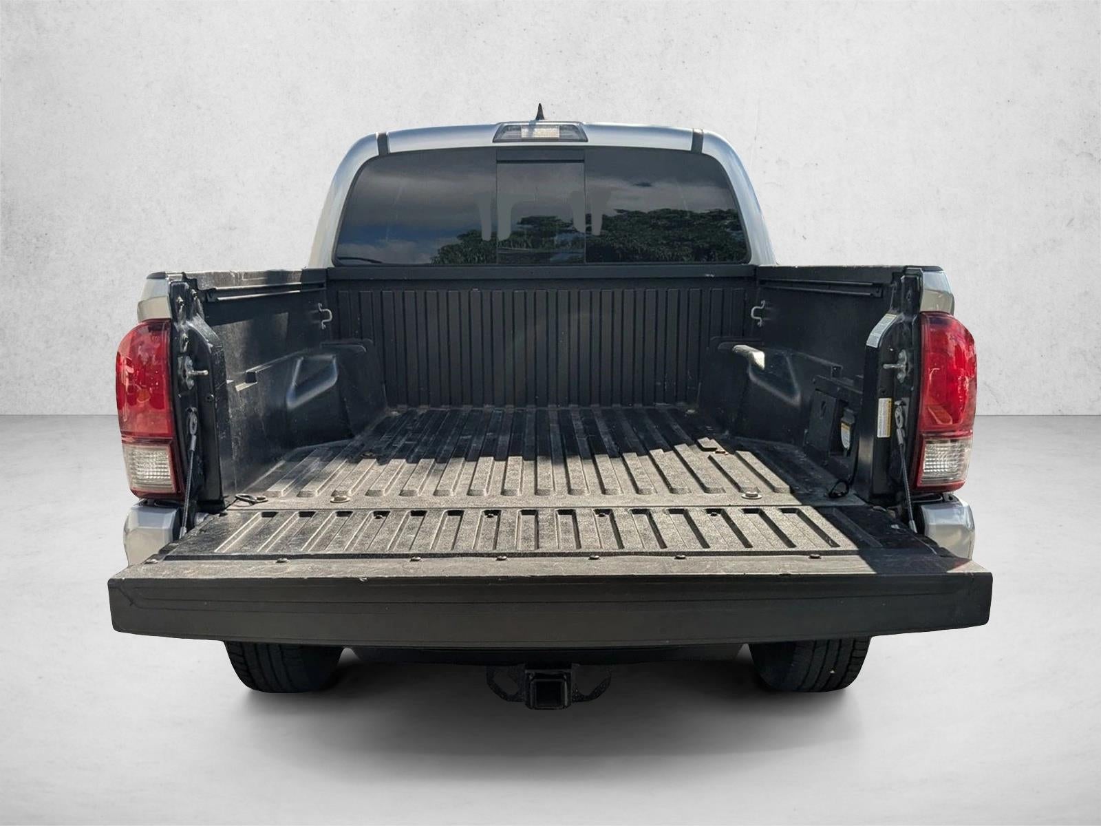 2019 Toyota Tacoma 2WD 2WD TRD Sport Double Cab 5' Bed V6 AT (Natl)