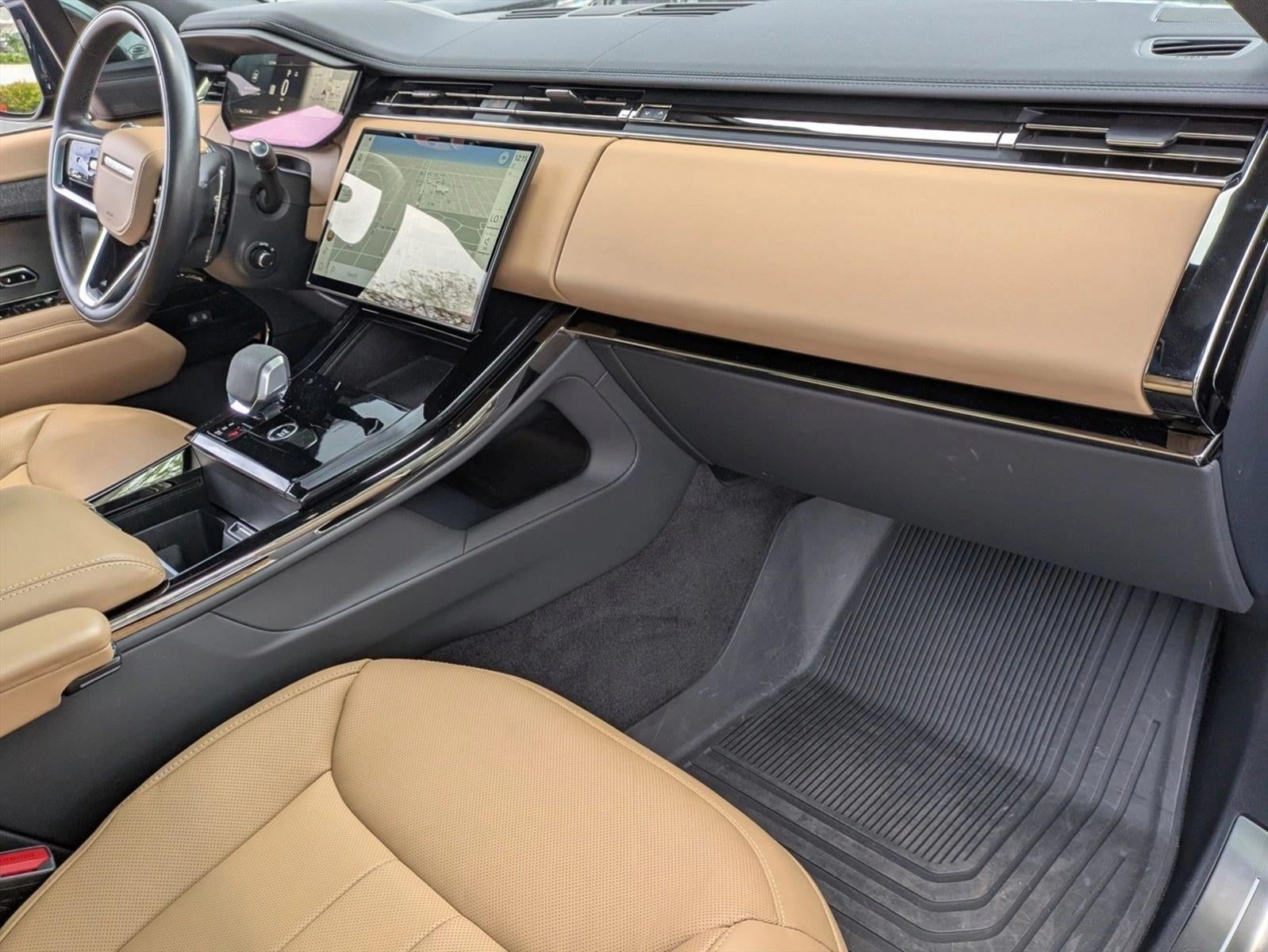 2025 Land Rover Range Rover Sport P360 SE