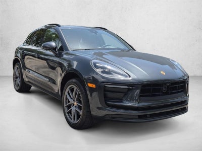 2023 Porsche Macan AWD