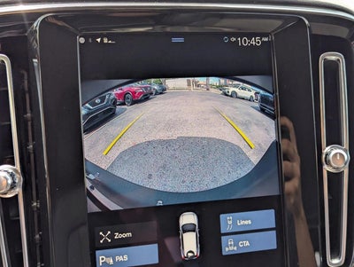 2021 Volvo XC40 T4 FWD Momentum