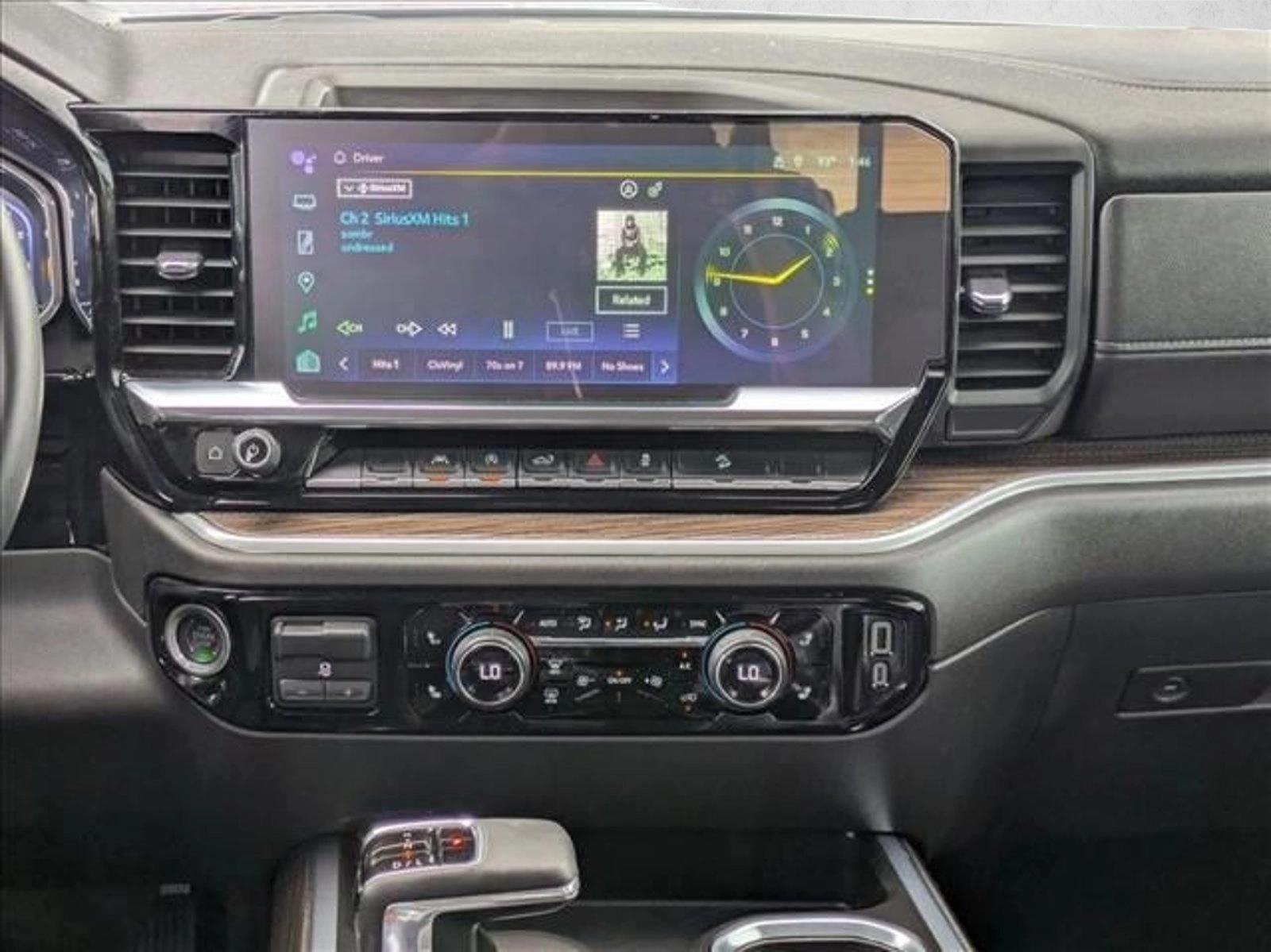 2024 Chevrolet Silverado 1500 Crew Cab Short Box 4-Wheel Drive RST