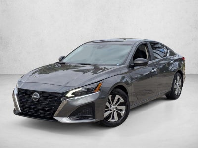 2025 Nissan Altima S FWD