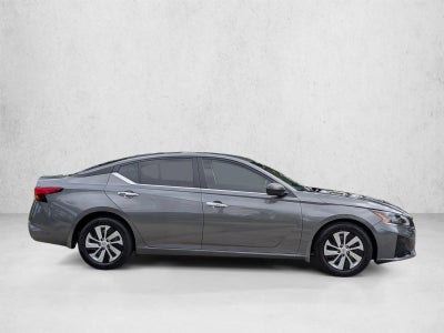 2025 Nissan Altima S FWD