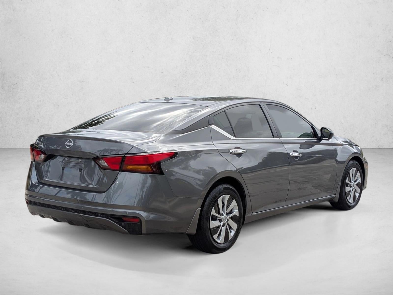 2025 Nissan Altima S FWD