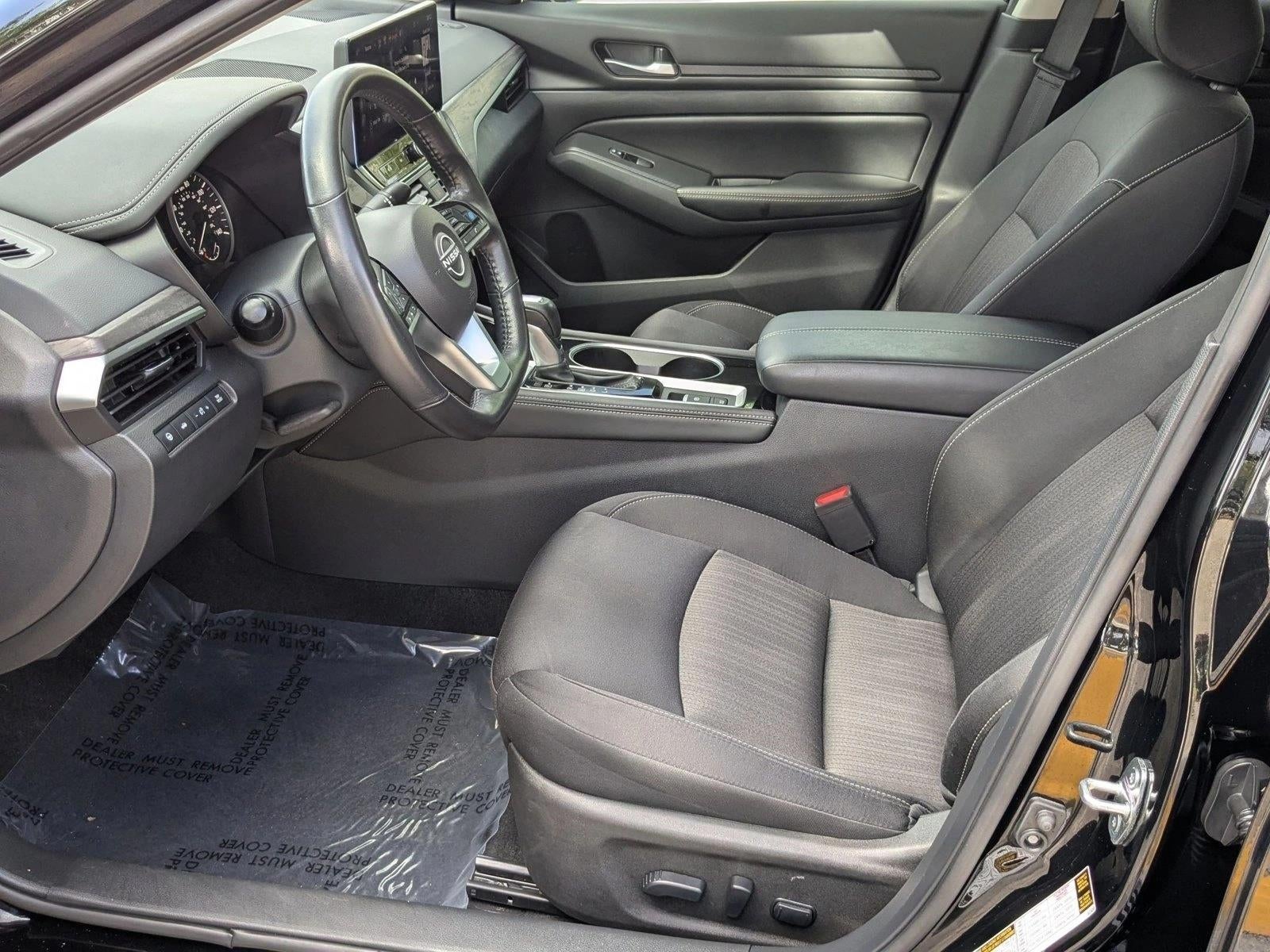 2024 Nissan Altima 2.5 SV Sedan