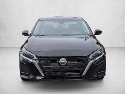 2023 Nissan Altima 2.5 SV Sedan