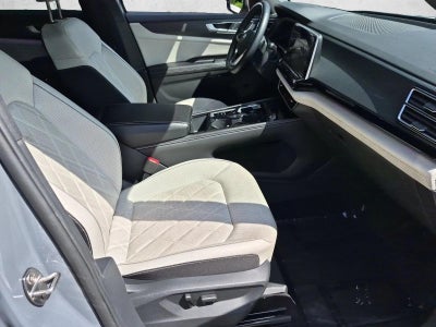 2024 Volkswagen Atlas Cross Sport 2.0T SEL Premium R-Line 4MOTION