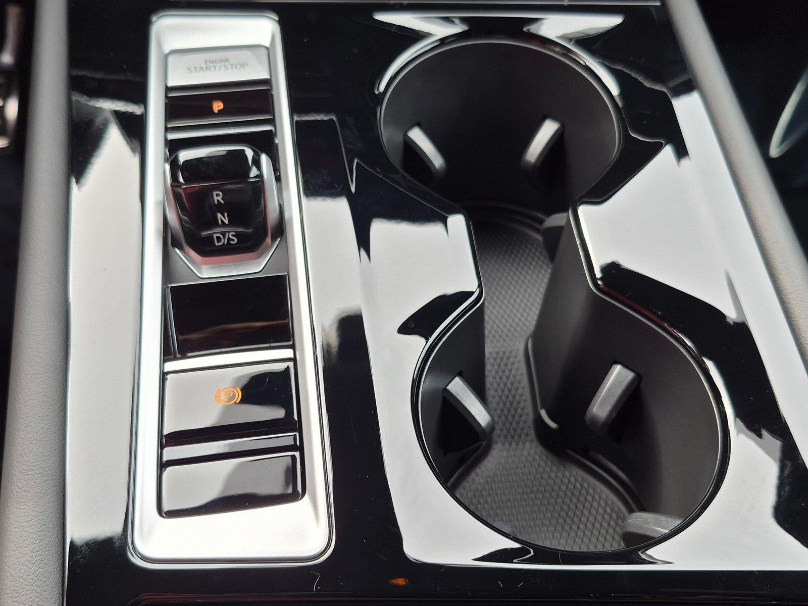 2025 Volkswagen Atlas Cross Sport 2.0T SEL Premium R-Line 4MOTION