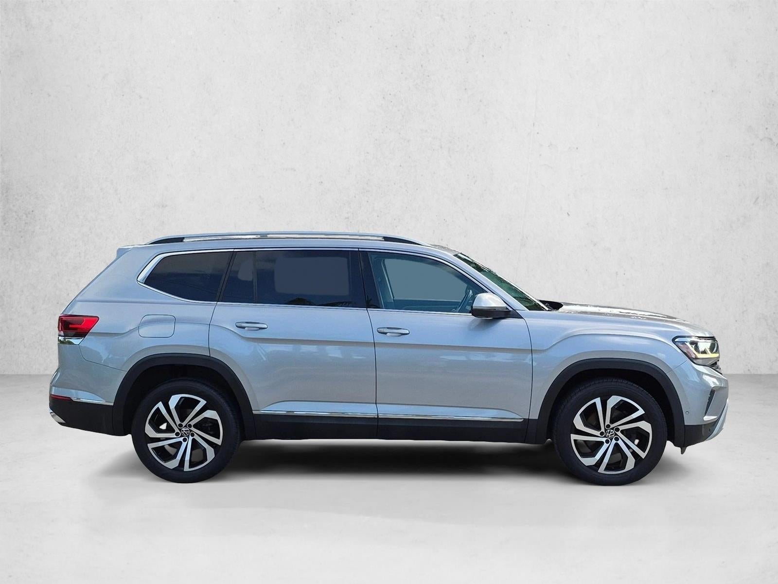 2021 Volkswagen Atlas 3.6L V6 SEL Premium 4MOTION *Ltd Avail*