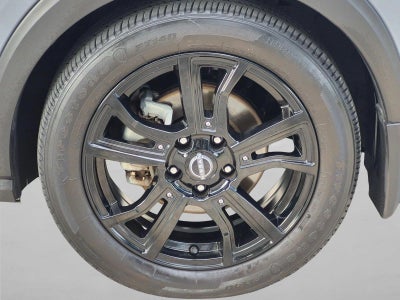 2023 Nissan Kicks SR FWD