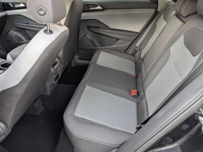2023 Volkswagen Taos S FWD
