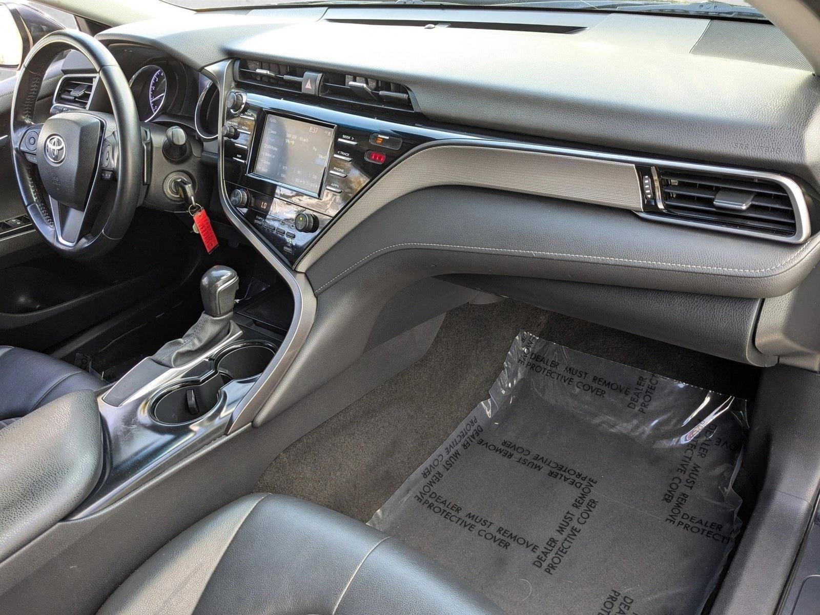 2020 Toyota Camry SE Auto (Natl)