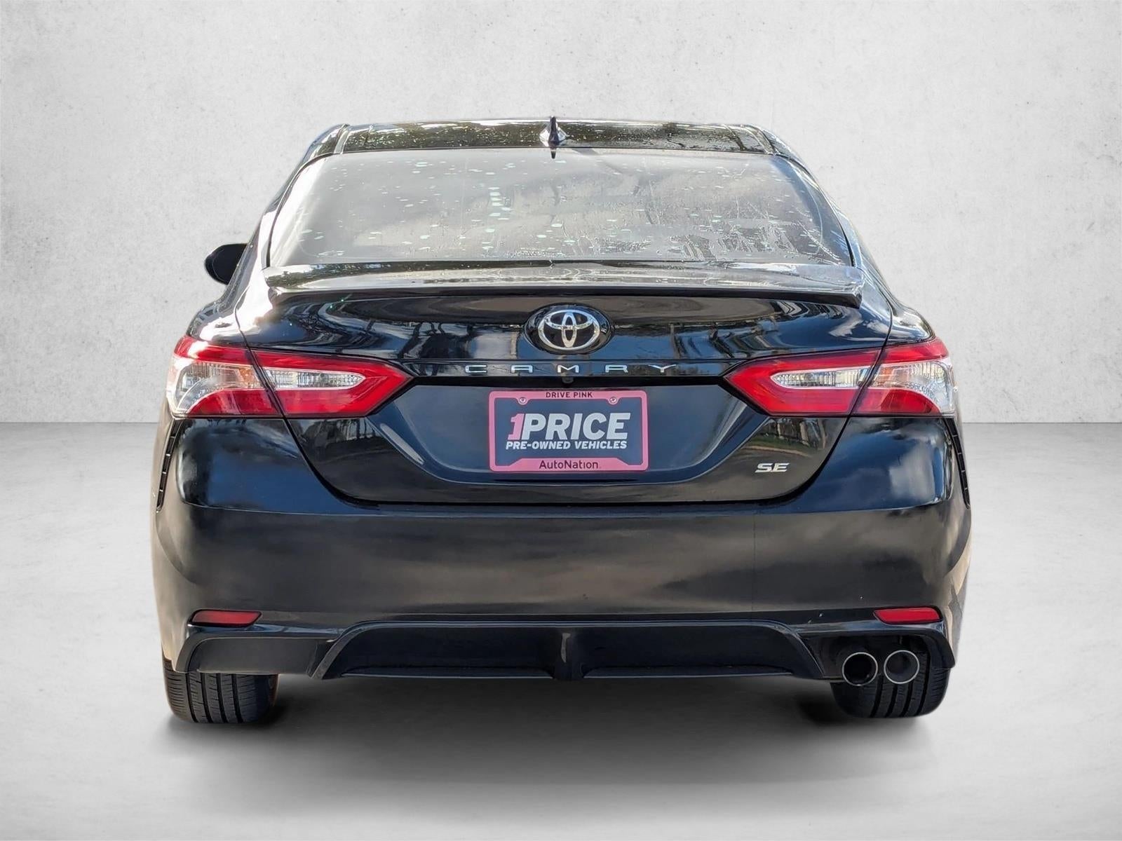 2020 Toyota Camry SE Auto (Natl)