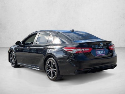 2020 Toyota Camry SE Auto (Natl)