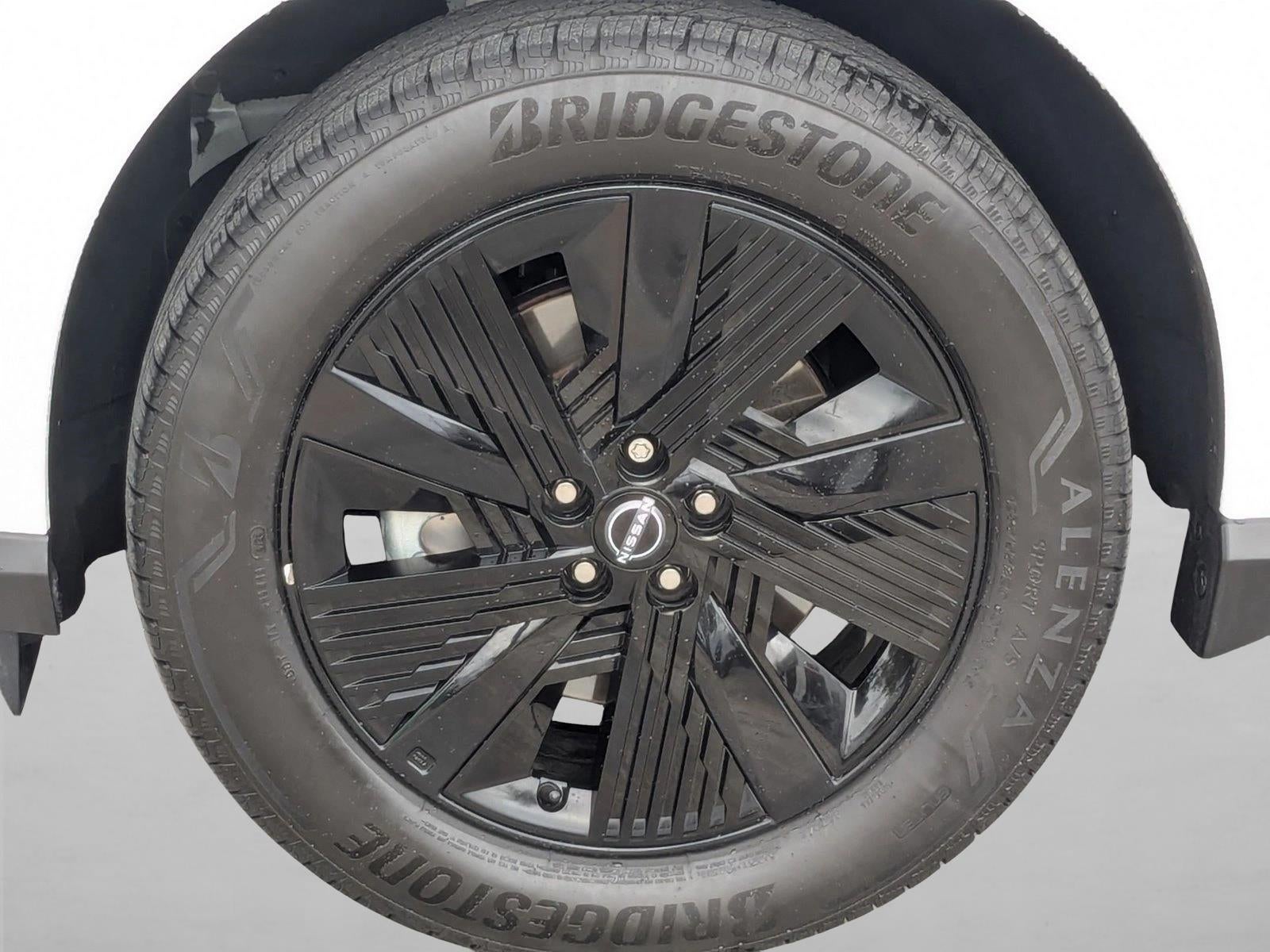 2025 Nissan Murano AWD SV