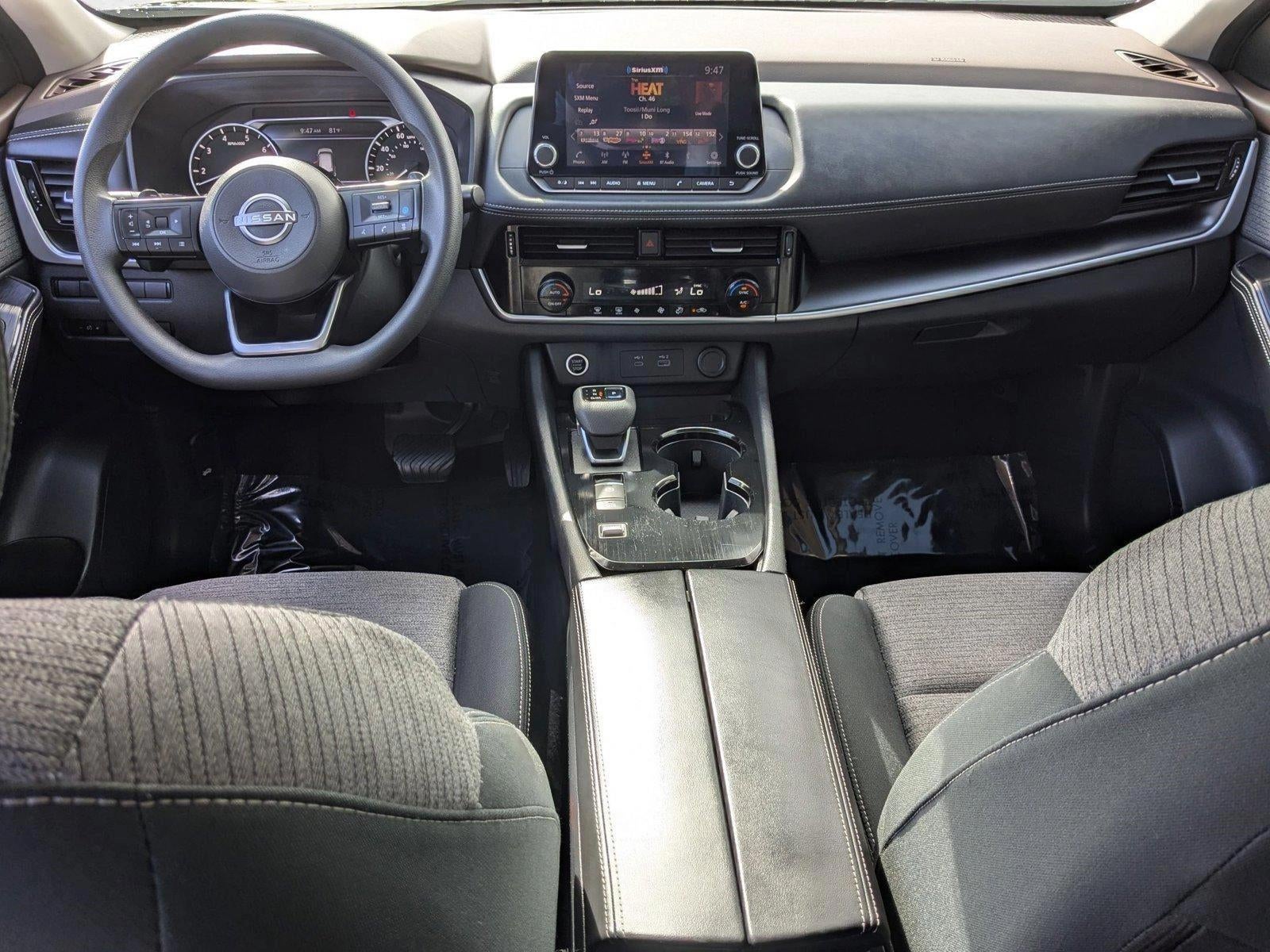 2022 Nissan Rogue FWD SV