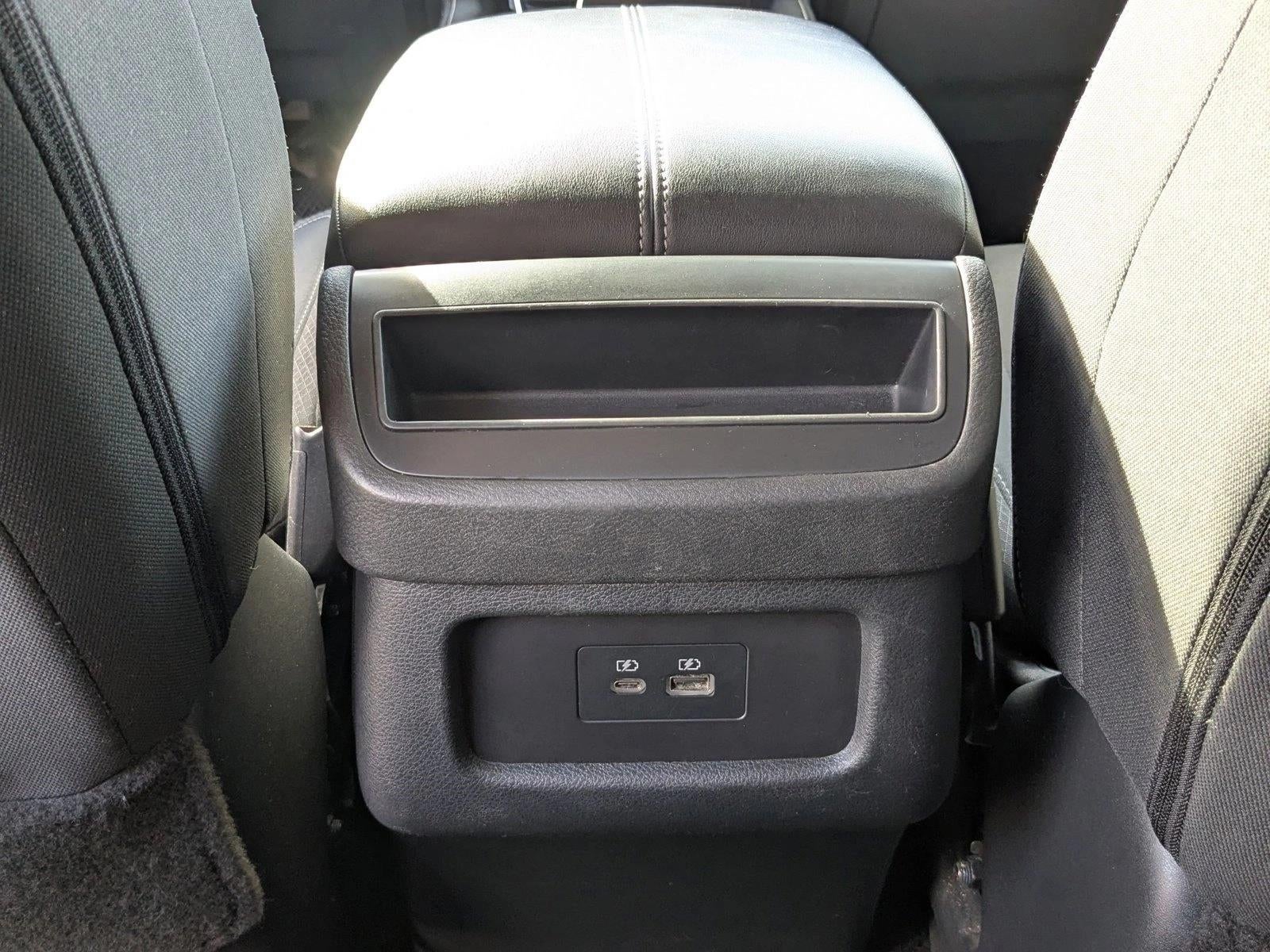 2024 Nissan Pathfinder S 2WD