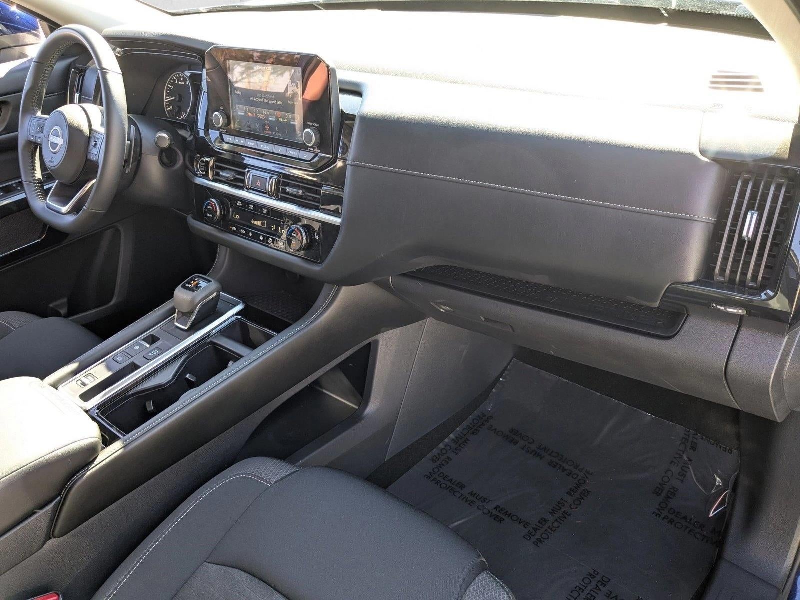 2024 Nissan Pathfinder SV 2WD