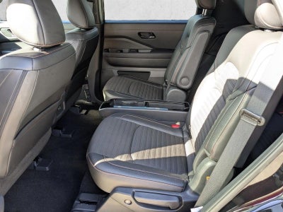 2025 Nissan Pathfinder Rock Creek 4WD